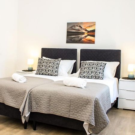 Tonka'S Beautiful Apartment In City Centre Split Exteriér fotografie